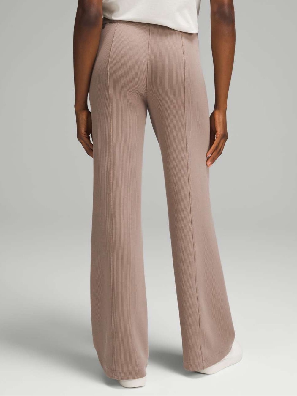 Lululemon Ribbed Softstreme Mid Rise Pant 32” Taupetastic - Picture 4 of 10
